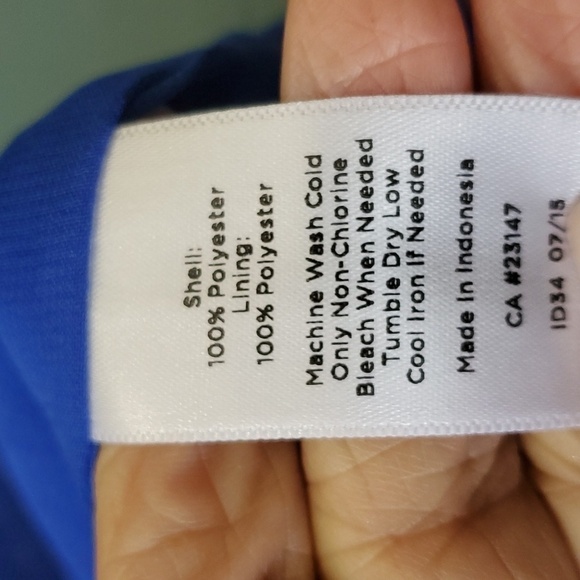 TALBOTS ROYAL BLUE BEAUTIFUL blouse, Size 3X. 3/4 sleeves. Completely lined. - Picture 11 of 12